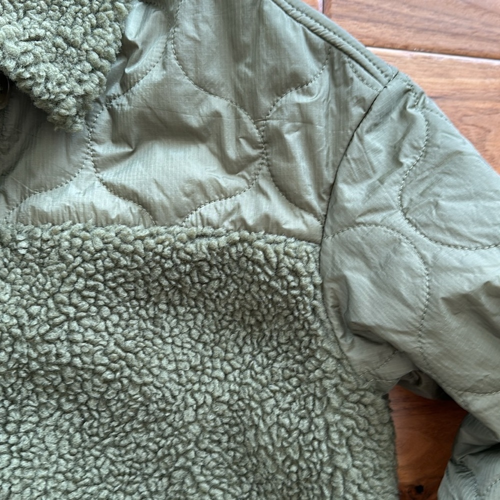 Madewell Hybrid Sherpa jacket. - Picture 3 of 6